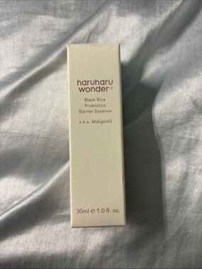 haruharu wonder Black Rice Probiotics Barrier Essence